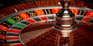 Bàn cược Roulette với nhiều lựa chọn đặt cược hấp dẫn dành cho mọi cấp độ người chơi